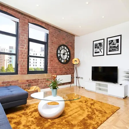Sleek And Sophisticated New York Style