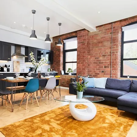 Apartment Sleek And Sophisticated New York Style Leeds (West Yorkshire)